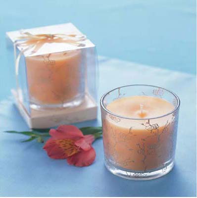 ����������H������T