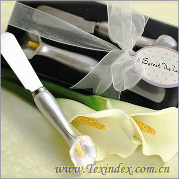 花朵造型“五一”甜蜜婚禮用品