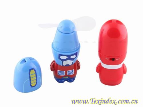 變形金剛造型的新型小風(fēng)扇 變形金剛造型的新型小風(fēng)扇