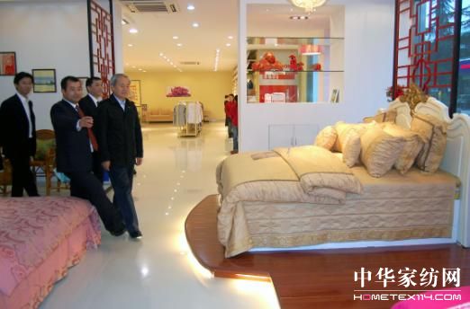 杜鈺洲會長參觀紅豆家紡旗艦店