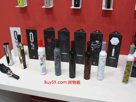 ƿ�b���o��һ��(g��)��ɫ��