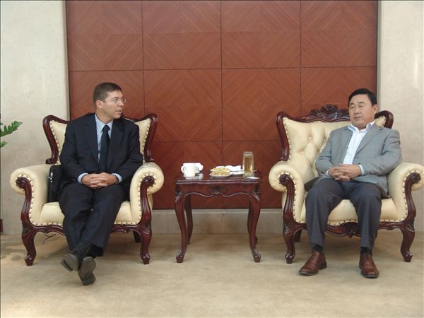 ���ն����L��Ҋ˹����˹��˾CEO JOSUEһ��