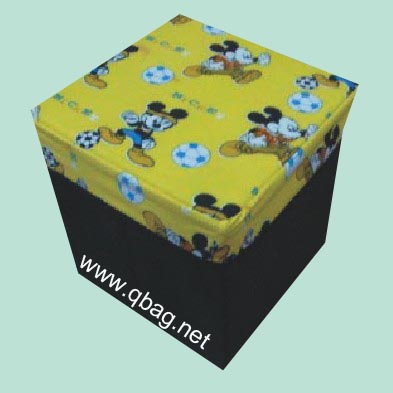 �����ռ{��