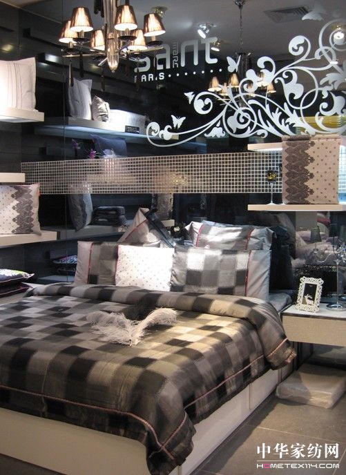 �����Ј����I����