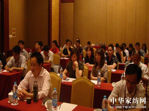 �Ϸ�����A�|�؅^�������̕��e�k