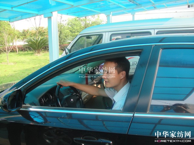 雨蘭家紡司機(jī)贏得加盟商稱贊