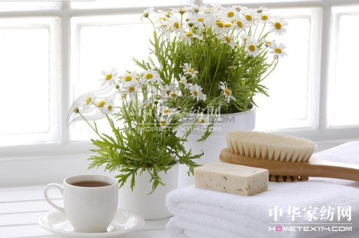 ���(bi��o)�������{���I(y��)�� 18��(g��)�Ҿӽ���С����