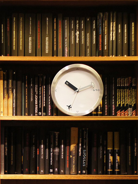 ����r��~���Ҹ���ͽ����