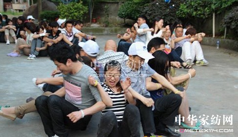 居夢萊家紡浙西大峽谷拓展培訓