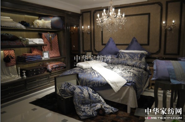 �K������ȫ��������������Ҽ��lչ���C