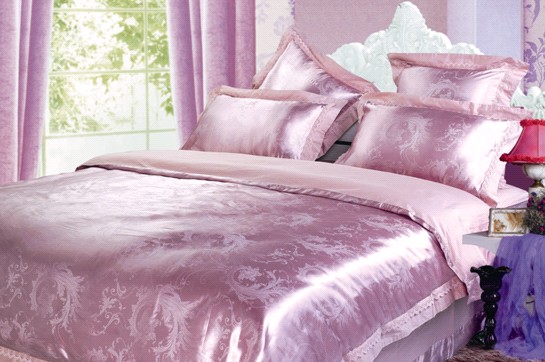 凡語家紡與您一同欣賞絲棉精品的華貴之姿