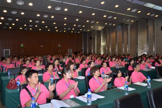 ARTILIVI(提籟雅)2012秋冬新品訂貨會盛大開幕