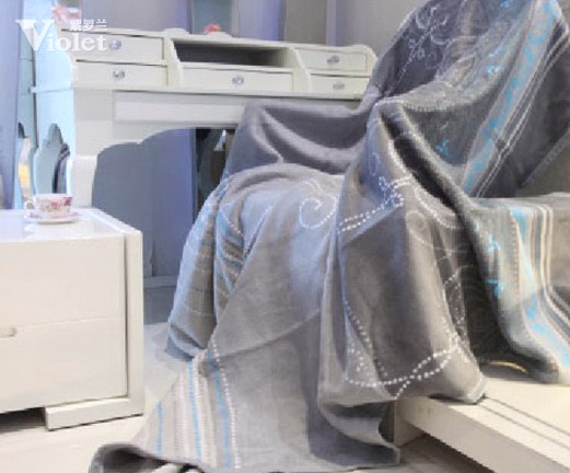 紫羅蘭花語紛飛