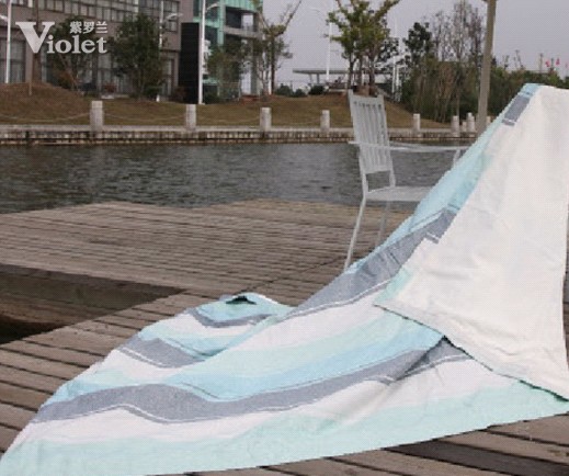 紫羅蘭花語紛飛