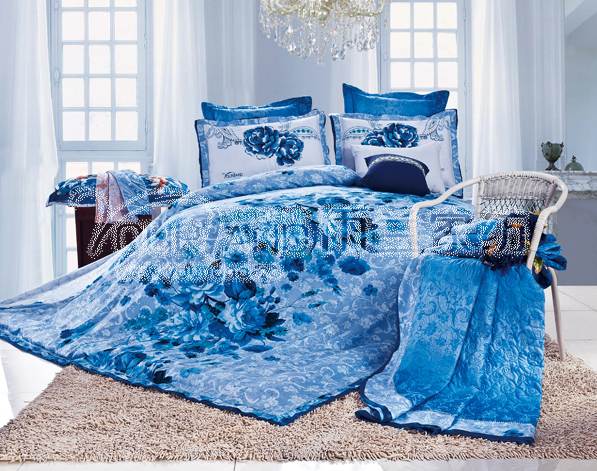 雨蘭大美青花床品 設計新穎吸引眼球