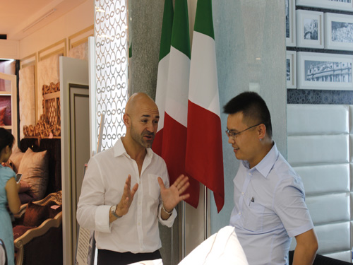 凱盛家紡2012秋冬訂貨會全程火爆