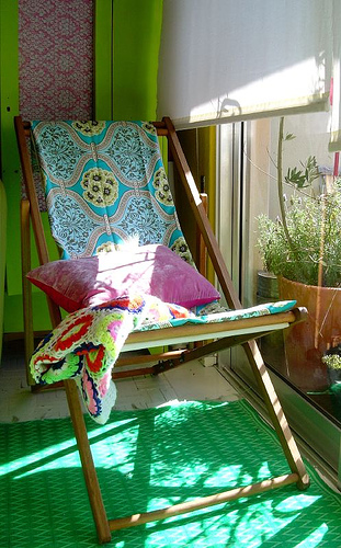 ����:ɫ���L���đ���֮��(��)