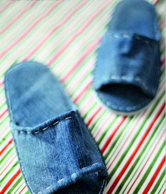 ��Ҿߴ���ţ���¶��r�мҾ��Ʒ