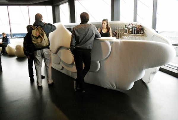 �����B�����η����������B���ư�