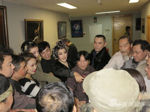 ���ԑc"�L�A�^��"�ؾ�����Ӣ����