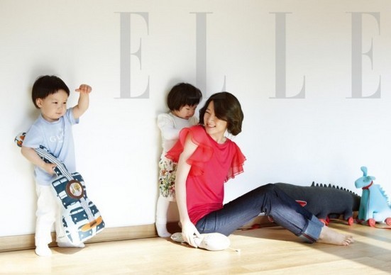 ��Ӣ���c�p��̥��Ů��Ӱ�ع�