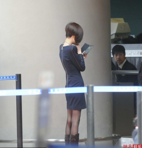 ���ԥ���ڽz�F(xi��n)��C��