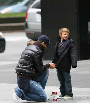 ��I(y��)��(zh��)�г�Ҋ�ġ��Ĵ󲡰Y��