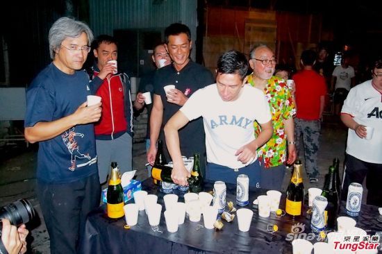 �����Ə����x���옷����Ƭؓ�����