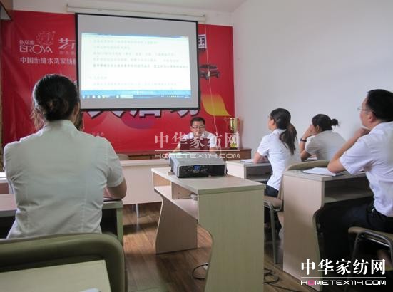 ���Z�żҼ���2013���n�����A��܇�󪄡����