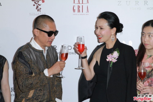 劉嘉玲贊梁朝偉24孝老公