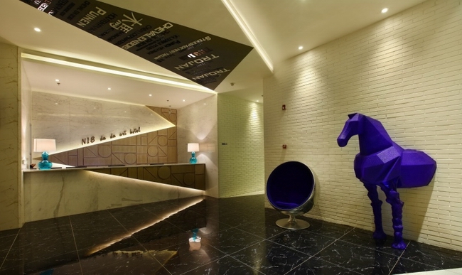 木馬藝術(shù)主題酒店