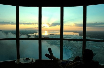 ��ش��I(y��ng)�쪚(d��)���҃�(n��i)�⾰