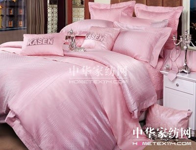 中國生活消費(fèi)發(fā)布13年度十大推薦家紡品牌