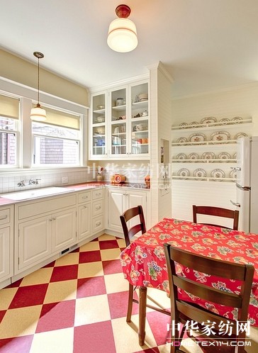 【4】古典風吹襲廚房不老設計個性辣媽最愛