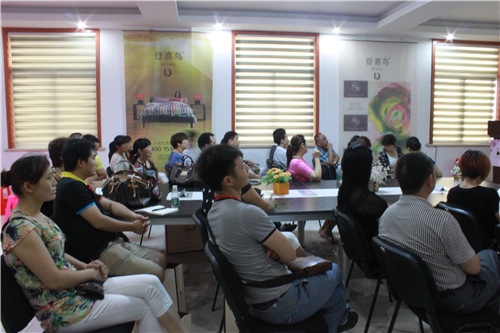登喜鳥家紡“心融合”營銷峰會(huì)結(jié)束