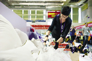 �Ҽ��O(sh��)Ӌ(j��)��ِ��ͨ�u(p��ng)�x 300������Ʒ���x