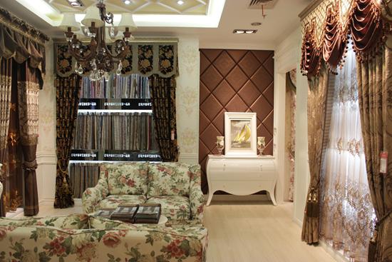 如魚得水窗簾:裝扮新家如魚得水