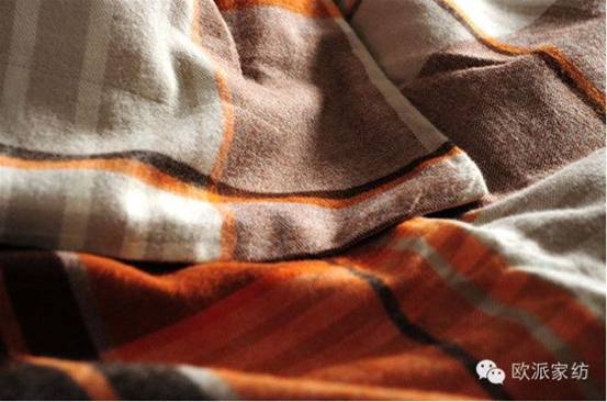 歐派家紡:【金秋時尚】譜寫英倫新睡“棉”