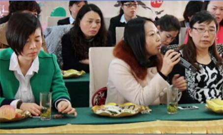 伊人島家紡2015春夏新品鑒賞會(huì)暨經(jīng)銷商座談會(huì)圓滿結(jié)束!