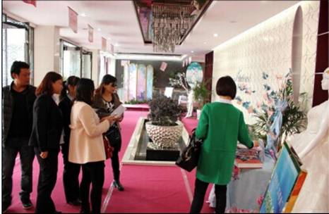 伊人島家紡2015春夏新品鑒賞會(huì)暨經(jīng)銷商座談會(huì)圓滿結(jié)束!