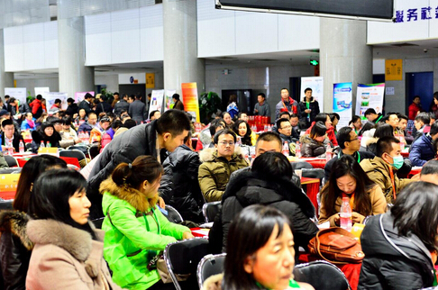 酈小漫:品牌抱團(tuán)、異業(yè)聯(lián)盟、百團(tuán)合力企業(yè)方能破局