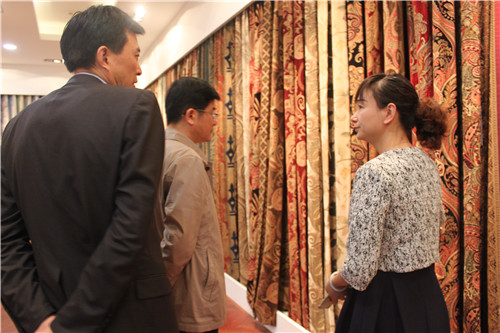 ���K���T�Ҽ��̕��������M�ЌW(xu��)��(x��)����