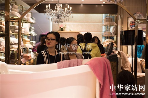 卡撒天嬌集團卡撒珂芬一站式家居生活體驗館亮相長春卓展