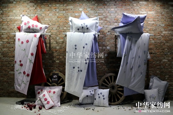 初綻—遇見新我----FEELING品牌發(fā)布會于北京吉里國際藝術(shù)園區(qū)舉行