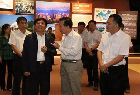 潔麗雅“援疆”二期項目受自治區(qū)領(lǐng)導(dǎo)重視