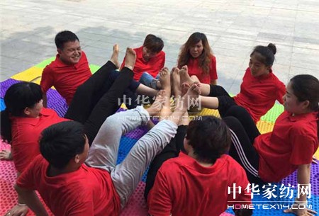 ������ؾ�Ӣ�R������ϵ�＾�lչ��