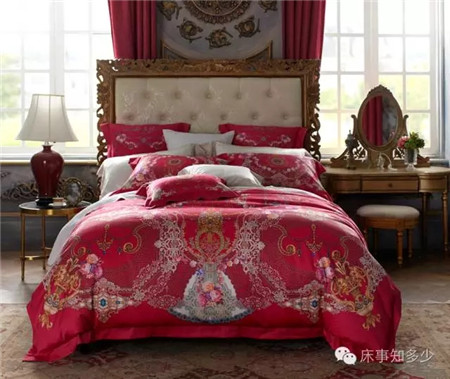 ����Ҽ���һ��ɫ���������ζ���ħ�ԣ�