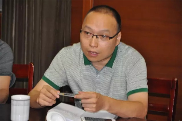 �����c�Ҽ��ИI(y��)�e��У���h���������s�xʽ