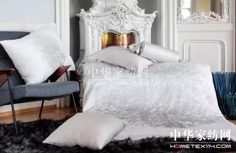 夏末初秋,我想躺在這樣的床上做美夢