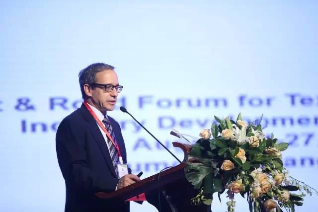 䁾̈́�(chu��ng)�¡��Gɫ���ɳ��m(x��)�l(f��)չ���½z·��2017��һ��һ·���������b�a(ch��n)�I(y��)�l(f��)չՓ���ڞ���ľ�R���_